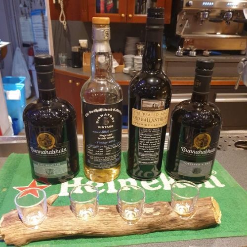 Tasting of 4 whiskies